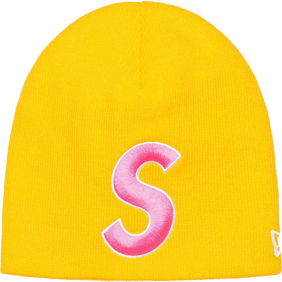 Yellow Supreme New Era® S Logo Beanie Hats | AU161LH